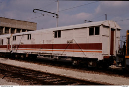 Photo Diapo Diapositive Slide Train Wagon SNCF Instruction Frein De SAINTES Le 3/10/1998 VOIR ZOOM - Diapositives