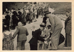 Adolf HITLER * WW2 Guerre 39/45 War * RARE Photo Ancienne * Nazi Nazisme Enfants Jeunesses Hitlériennes * 9x6cm - War 1939-45