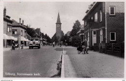 Tilburg Sacramentskerk Auto AM1462 - Tilburg