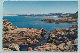 Cobo Bay - Guernsey - Circulé 1965 - Guernsey