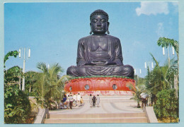 Changhwa - The Giant Buddha - Taiwán