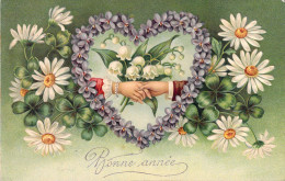 Bonne Année - Poignée De Main Dans Une Coeur En Fleurs Et Marguerites - Trèfle - Carte Postale Ancienne - Blumen