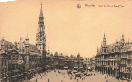 BELGIQUE - Bruxelles - Hôtel De Ville Et Grand'Place - Animé - Carte Postale Ancienne - Marktpleinen, Pleinen