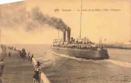 BELGIQUE - Ostende - La Sortie De La Malle "Ville D'Anvers" - Bateau à Vapeur -  Carte Postale Ancienne - Oostende