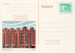 DDR, Illustrated Postcarte, Rostock, Funf Giebel Haus, Mint, Berlin Palast - Postkaarten - Ongebruikt