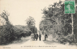 Le Gavre * Route De Lépine Dans La Forêt * Militaria Militaires Camp - Le Gavre