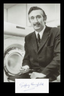 Godfrey Hounsfield (1919-2004) - British Electrical Engineer - X-ray - Signed Card - Nobel Prize - Inventeurs & Scientifiques