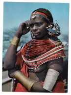 Donna Africana Con Ornamenti - Afrique