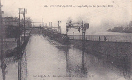 CHOISY LE ROI INONDATIONS DE JANVIER 1910 RAPIDE DE LIMOGES PASSANT EN GARE A VOIR !!!   REF 79876 - Floods