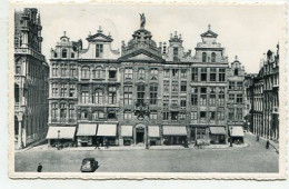 AK150473 BELGIUM - Bruxelles - La Grand' Place - Marktpleinen, Pleinen