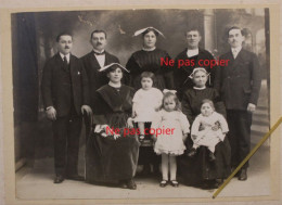 Photo 1890's Famille Bretonne Photographe Honoré Quimperlé Finistère Bretagne Tirage Print Vintage - Old (before 1900)