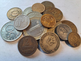 BULGARIE     Lot De 18 Monnaies  ( 351 ) E - Lots & Kiloware - Coins