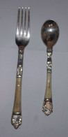 POINCON CHATEAU ANCIEN FOURCHETTE + PETITE CUILLERE CISELE MANCHE CORNE BOVINE - Silverware