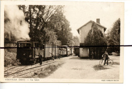 CPA  . ISERE. D38.  VIRIVILLE . LA GARE . - Viriville