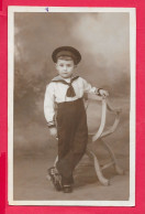 Carte Photo, Enfant En Militaire, Marin,  Nom Au Dos: Robert Quatrenou - Portretten