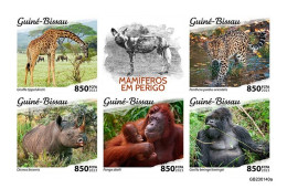 Guinea Bissau 2023, Animals In Danger, Giraffe, Gorillas, Rhino, 5val BF IMPERFORATED - Rinocerontes