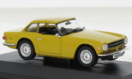 Triumph TR6 - Metallic Yellow - Corgi (Vanguards) - Corgi Toys