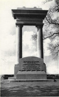 Square Du Château Monument érigé Par Les Régiments Britanniques Et Canadiens Qui Ont Participé Aux Batailles De Mons - Mons