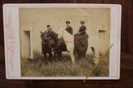 Photo 1890's Cavaliers Cavalière En Amazone Chevaux Tirage Albuminé Albumen Print Vintage - Anciennes (Av. 1900)