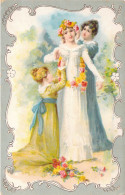 FANTAISIE - Femme - Filles - Fleurs - Robe - Carte Postale Ancienne - Femmes