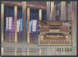 Hungary:Unused Block Palace Of Arts, 2005, MNH - Neufs