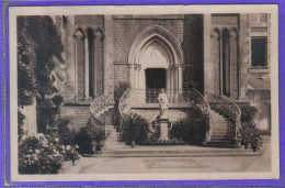 Carte Postale 61. Briouze  Communauté Notre-Dame  L'entrée Fleurie E La Chapelle    Très Beau Plan - Briouze