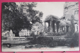 Cambodge - Angkor Vat - Péristyle De La Tour Centrale - Enceinte Extérieure - Cambodge