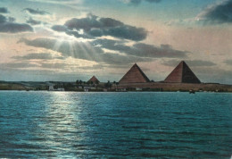 SUNSET NEAR PYRAMIDE - F.G. - Pyramids