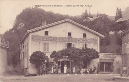 Cpa - 38 - Voreppe Chartreuse - Personnages - Hotel Du Petit Paris - Edi Combier / Garat - Voreppe