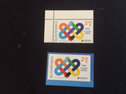 2023 Yvert 879 Et 880 Pofis 793 ** Europa  La Paix La Paire Dentelé Et Auto-adhésif - Unused Stamps