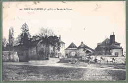 CPA Vue Peu Courante - VAL D'OISE - GRISY LES PLATRES - ENTRÉE DE FERME - Animation, Attelage - édition J. Briolay / 292 - Autres & Non Classés