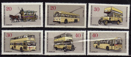 ALLEMAGNE  BERLIN    N°  411/13 Et 420/22  * *  ( Cote 6.50e ) Bus Diligence - Busses