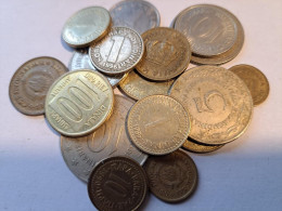 YOUGOSLAVIE   Lot De 18  Monnaies ( 410 ) - Kiloware - Münzen