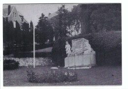 Heist-op-den-Berg     MONUMENT DER GESNEUVELDEN (aan De Kerk) - Heist-op-den-Berg