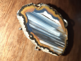 TRANCHE D'AGATE 300 Grs 9,5x5,5 Cms - Minéraux