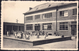 +++ CPA - ANTHEIT LEZ HUY - Home D'Enfants " Maison Dieu " - Ecole  - Récréation  // - Wanze