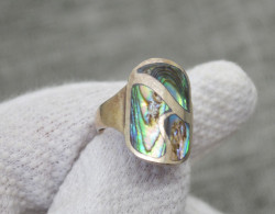 Beautiful Vintage Silver Ring With The Hallmark Of The Master - Ringe