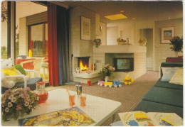 CenterParcs 'De Vossemeren' - Lommel -  (België/Belgique) - Interieur Bungalow, Kleurentelevisie, Ganzenbord Spel - Lommel