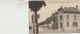 Carrières-sur-Seine  78  Le Bureau De Poste Et Rue Animée - Carrières-sur-Seine