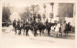 84-APT- CARTE PHOTO - CAVALCADE 1928 LA GLOIRE DE L'EMPIRE - Apt