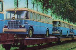 Ikarus 620 Autobusses Loaded Onto Railway Wagon  -    CPM - Bus & Autocars
