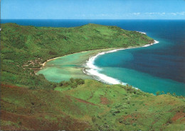Ref ( 10 710 )   Le Village Et La Baie D Avera A Rurutu - Polynésie Française