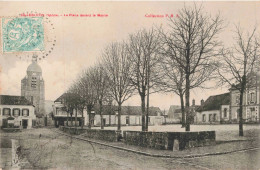 89 -  VILLEBLEVIN - S21070 - La Place Devant La Mairie - Villeblevin