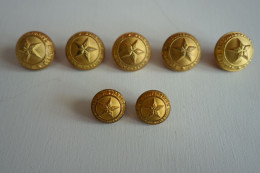 Lot De 7 Boutons  Militaires De L' Intendance - Boutons