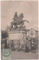 CPA De COGNAC - Statue De François 1er. - Cognac