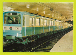 RATP Métro Métropolitain De PARIS N°17985 Rame Sur Fer Moderne MF 67 De 1967 VOIR DOS - Métro