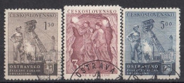 CZECHOSLOVAKIA 688-690,used,falc Hinged - Usines & Industries