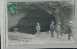 Fontaine De Vaucluse, Pays Des Sorgues  Vue Extérieure Du Goffre - Basses Eaux ( Aout 2023 99) - Sorgues