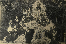 Bilsen (Bilzen) Pensionnat Des Dames Chanoinesses - La Grotte No. 2.   1909 Lichte Vouwen - Bilzen
