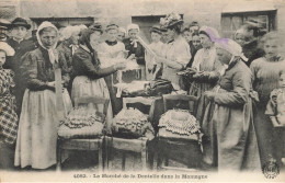 Haute Loire 43 * Le Marché De La Dentelle Dans La Montagne * Dentellières - Autres & Non Classés